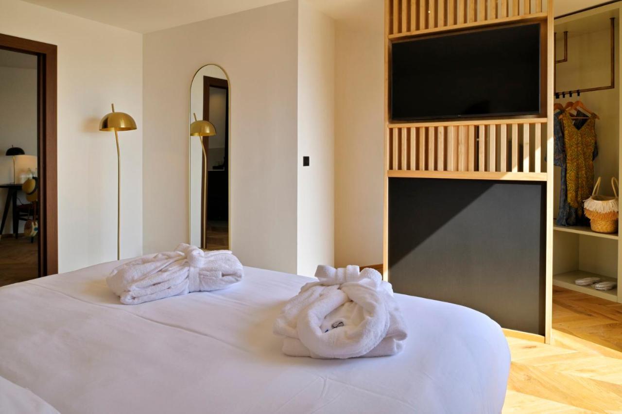 Hotel & Spa Rocabella เอลเลอรูซ ภายนอก รูปภาพ